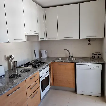 Marinho - 2 Bedroom 2 Bathroom Ground Floor With Communal Pool And Gardens Apartment